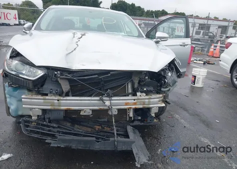 2015 Ford Fusion Se z USA, uszkodzony, nr VIN 3FA6P0H73FR210923